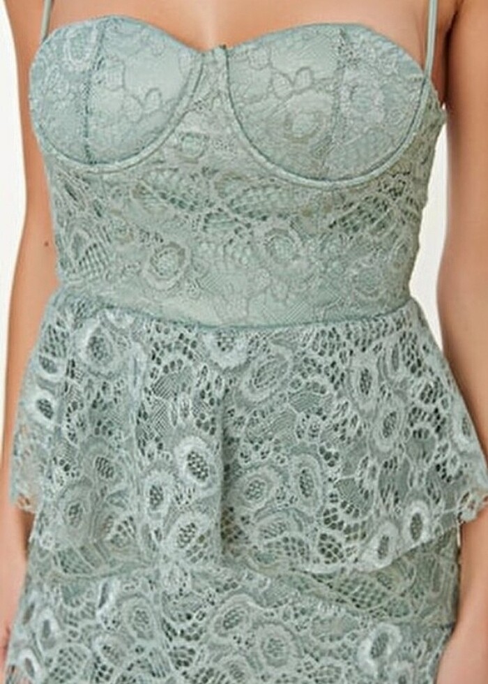 Dantel detaylı Gece Elbisesi - Görsel 3