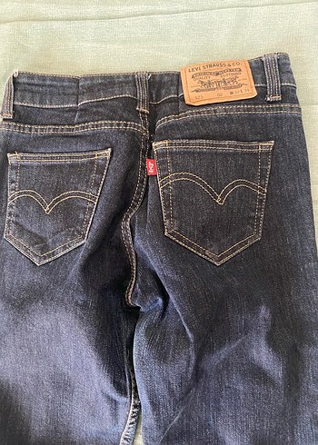 Levis xs