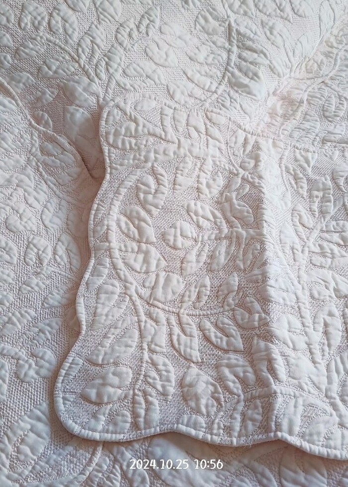 Çift kişilik yatak örtüsü - Görsel 3