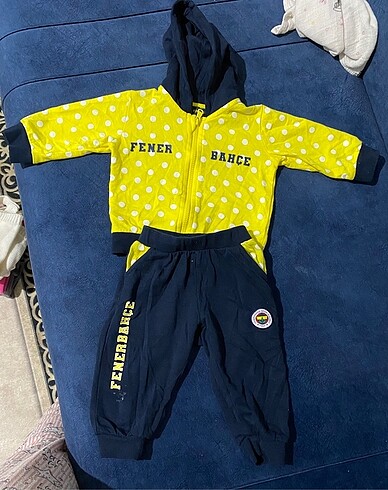 6 Ay Beden fener takımı 6 aylık ıkı kere giyindi