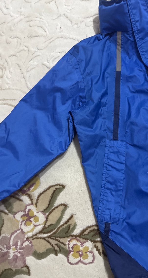 Erkek Mavi Fermuarlı Yağmurluk - Görsel 2