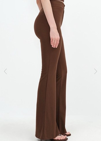 Kadın Kahverengi Regular Fit Kumaş Pantolon - Görsel 3