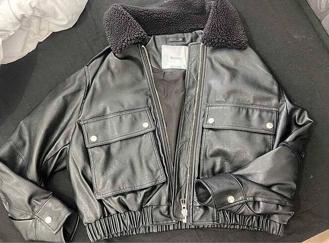m Beden Bershka ceket