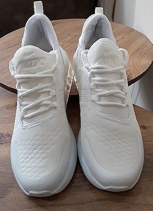 38 Beden beyaz Renk Beyaz nike spor ayakkabı