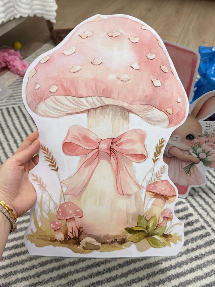 Pembe Tavşan ve Mantar Figürleri - Görsel 2