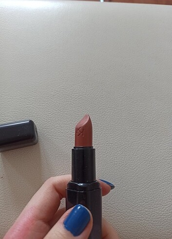 Beden Kiko Ruj 404