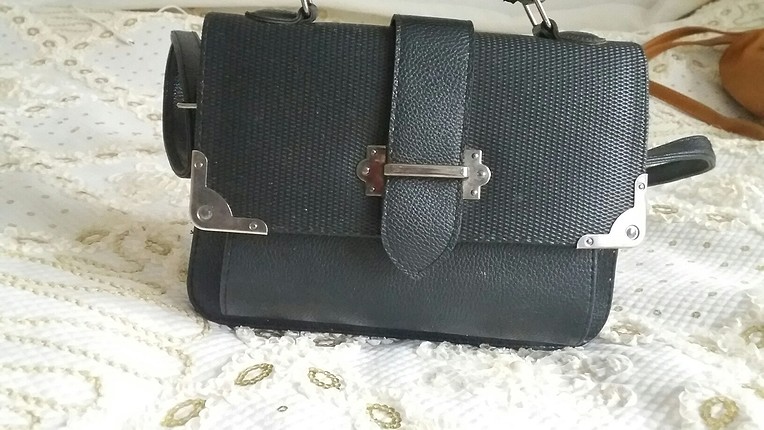 Accessorize çapraz canta 