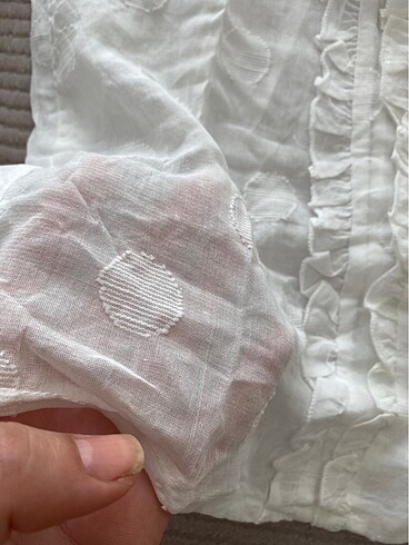 xs Beden beyaz Renk Zara fırfırlı şifon gömlek bluz