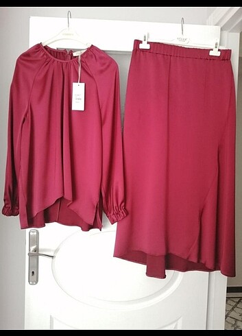 Saten etekli takım - Görsel 3