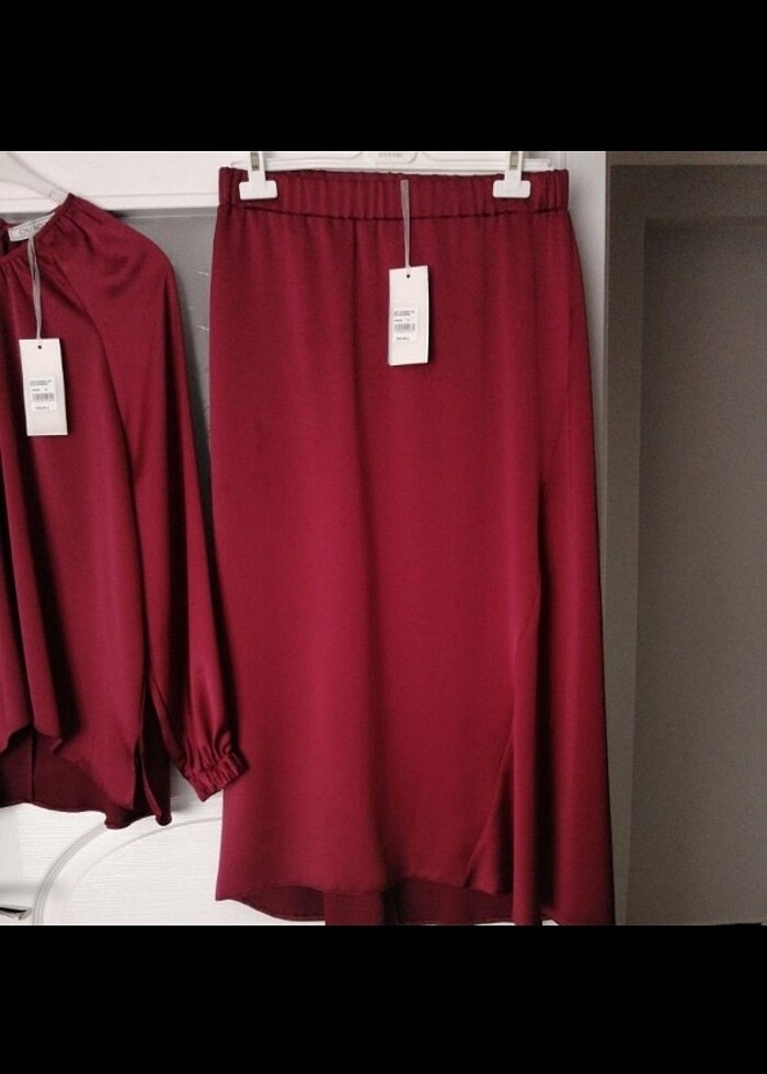 Saten etekli takım - Görsel 2