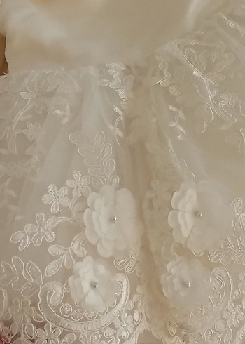 Kız Çocuk Beyaz Dantel İşlemeli AbiyeElbise - Görsel 4