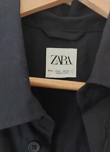 Zara Siyah gömlek uzunkollu