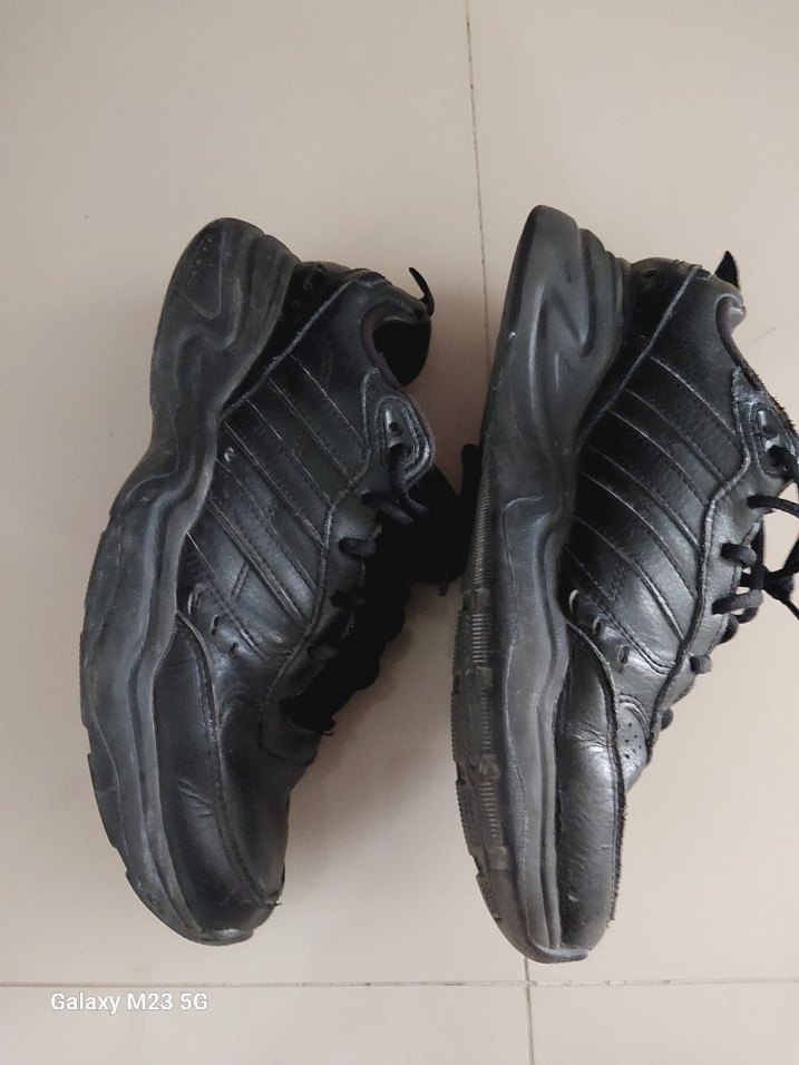 adidas Erkek Siyah Spor Ayakkabı Bağcıkları - Görsel 3