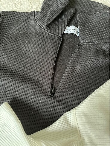 xs Beden Siyah beyaz crop