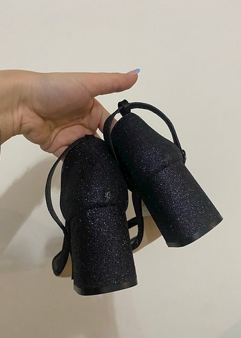37 Beden Beymen studio lacivert simli topuklu sandalet