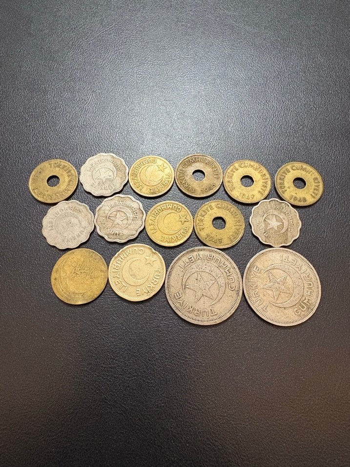 Eski madeni paralar, hepsi 999 lira - Görsel 2