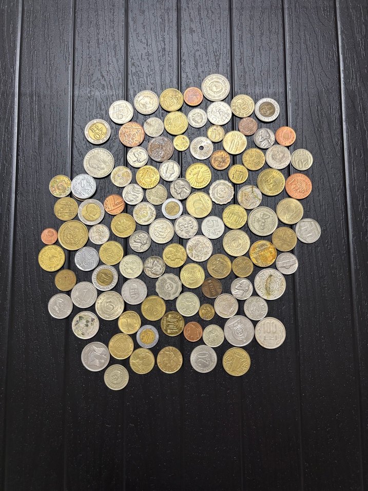 104 adet yabancı madeni para, hepsi 999 lira - Görsel 2