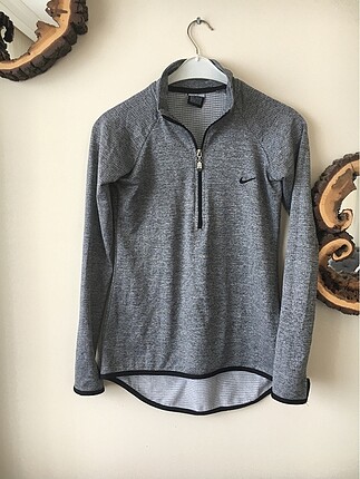 Nike sweat