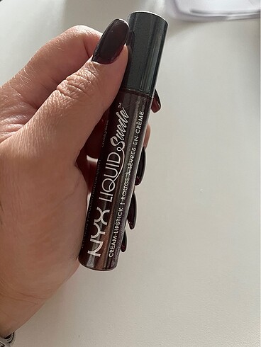 NYX Likit Mat Ruj