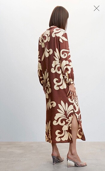 Mango Desenli cut-out detaylı elbise