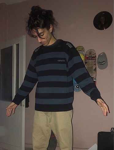 Levis