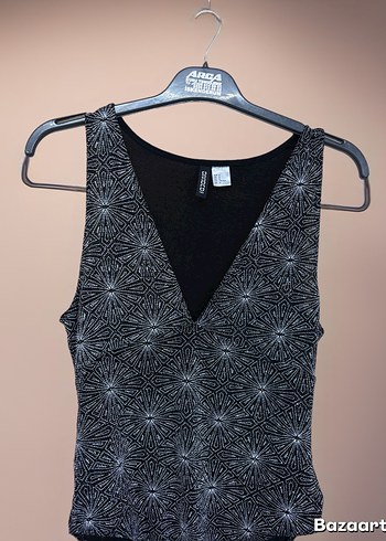 H&M H&M Simli Siyah-Beyaz Desenli Body M Beden