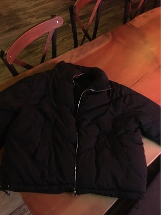 l Beden siyah Renk H&m kısa ve geniş pofuduk ceket 