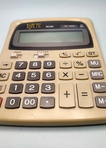 Bej Renkli Hesap Makinesi - Görsel 2