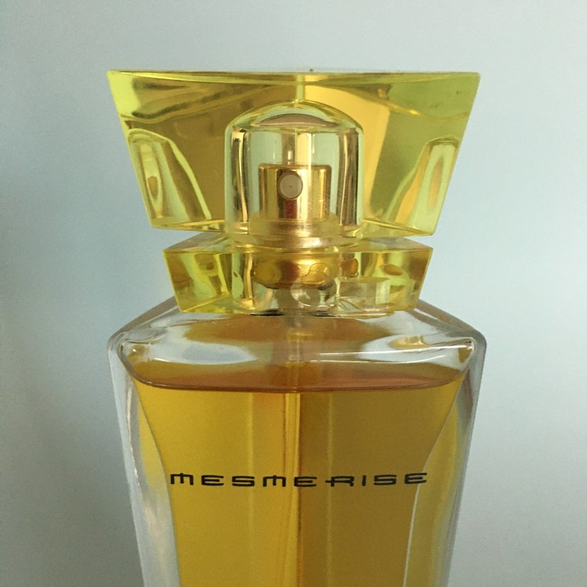 Ajmal Mesmerise Kadın Parfümü 50 ml - Görsel 3