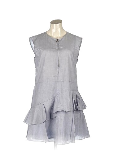 Zara Kısa Elbise %70 İndirimli.