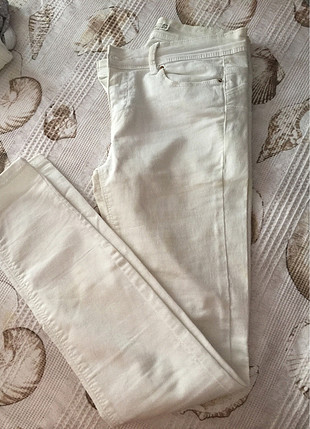 Beyaz Skinny Pantolon