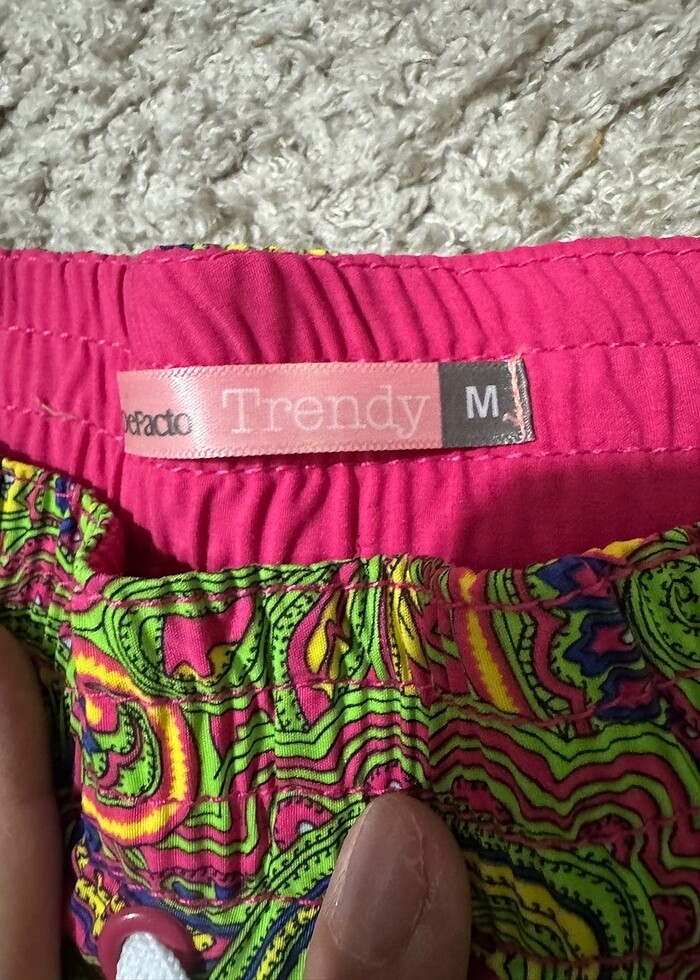 Defacto deniz şortu - Görsel 4