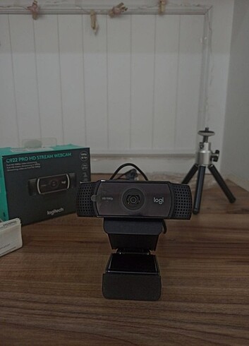 Logitech LOGITECH C922 PRO HD STREAM WEBCAM