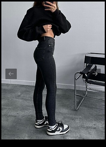 Bershka Ultra Yüksek Bel Jean