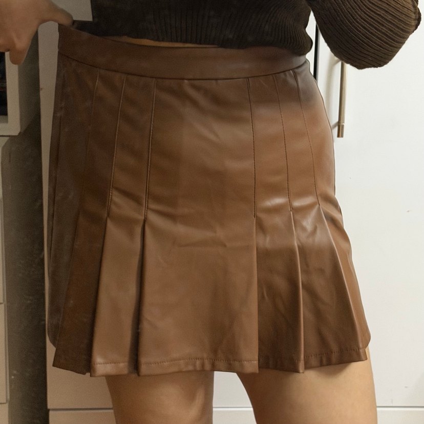 Kahverengi Deri Pileli Mini Etek - Görsel 2