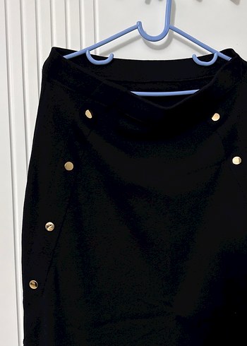 Düğmeli Siyah Midi Kadın Etek - Görsel 2