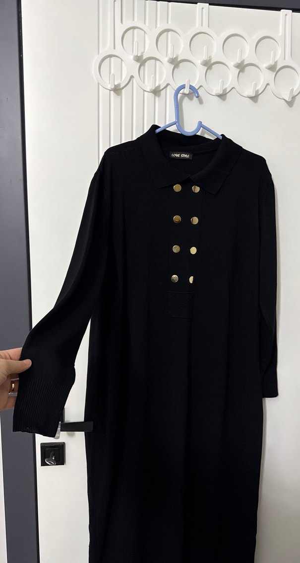 düğme detaylı triko elbise - Görsel 4