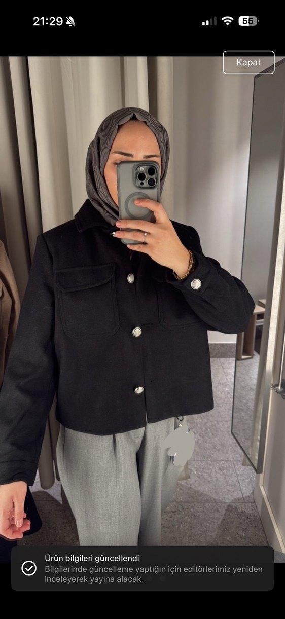 Düğmeli Siyah Kısa Kadın kaşe Ceket - Görsel 3