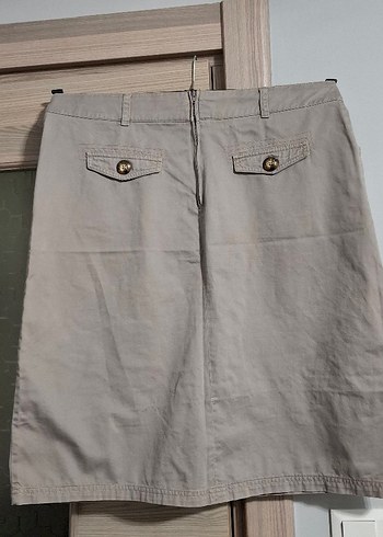 Düğmeli Bej Kadın Keten Bermuda Şort - Görsel 5