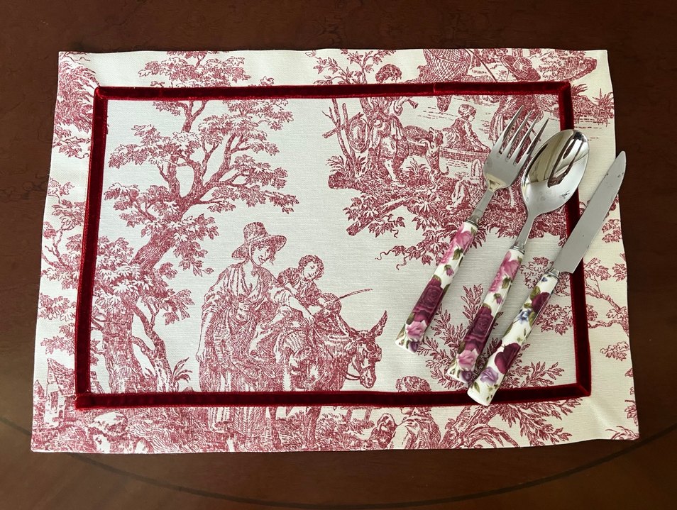 Kırmızı kadife kurdeleli Amerikan servisi - Görsel 2