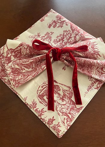 Kırmızı renk Fransız köylüleri desenli kumaş peçete - Görsel 3