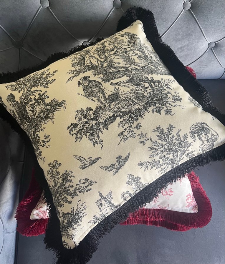 Püsküllü Gri Baskılı Klasik Dekoratif Yastık - Görsel 2