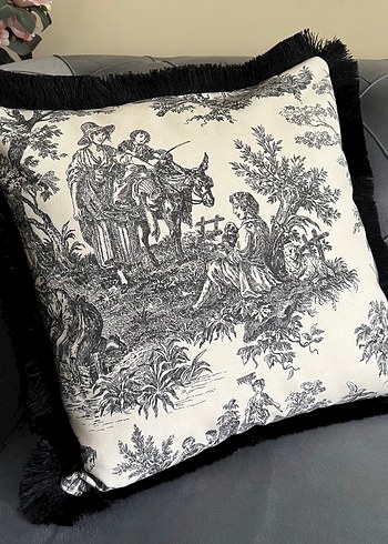 Klasik Desenli Gri Kırlent Kılıfı - Görsel 8