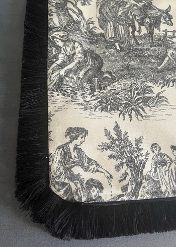 Klasik Desenli Gri Kırlent Kılıfı - Görsel 3