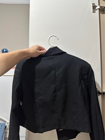 Trendyol & Milla Crop blazer
