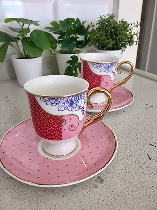 Kahve fincan takımı