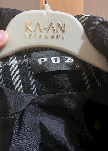 Poz Siyah Beyaz Ekose Kaban