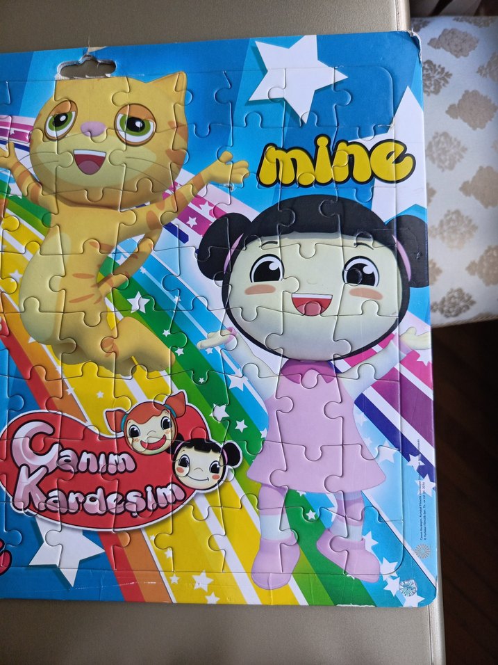 Canım kardeşim mine, Müge ve sevimli kedilerin mıncır Puzzle - Görsel 3