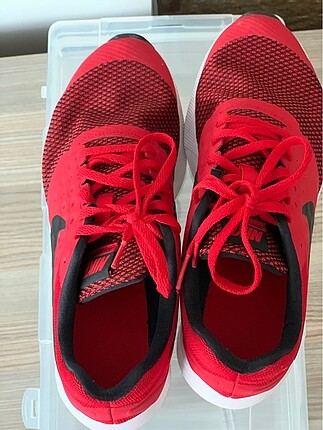 39 Beden bordo Renk Nıke spor ayakkabı