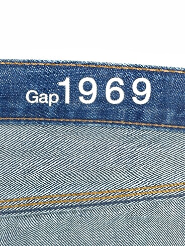 28 Beden mavi Renk Gap Jean / Kot %70 İndirimli.